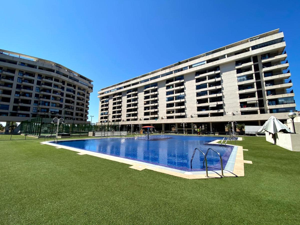 M & B Beach Apartment Valencia Eksteriør billede